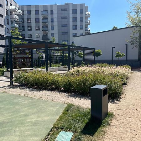Warsaw Airport Wyscigi - City And Green View Apartment With Underground Garage Exterior photo